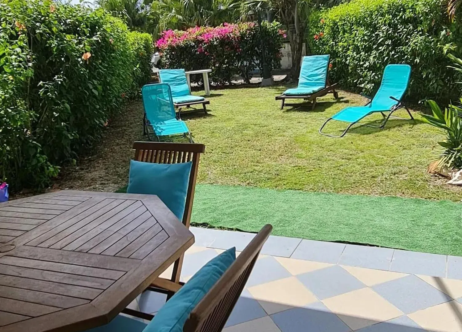 Studio avec piscine partagee jardin clos et wifi a Saint Francois a 1 km de la plage Appartement